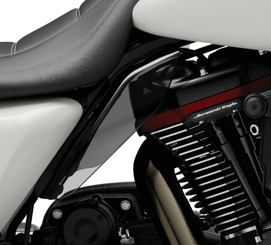 KIT DE DÉFLECTEUR D'AIR POUR CADRE MOYEN Harley Davidson 57200356, SHRD, DÉFLECTEUR D'AIR, CADRE MOYEN, FUMÉ