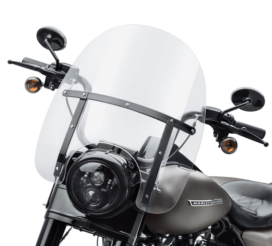 Harley Davidson 57400381 Road King H-D Detachables Windshield 18 in. KIT,WSHLD,DETACH,BLK,18IN