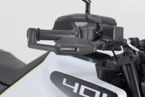 SW-Motech Lever Guards W/ Wind Protectio — Husqvarna Svartpilen / Vitpilen