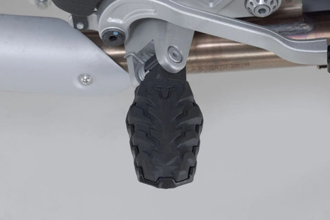 SW-Motech EVO Footrest Kit — Aprilia Rally / Tuareg 660 (FRS.13.112.10300/B)