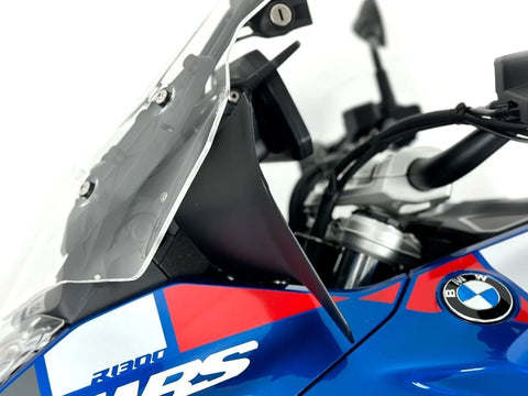 WRS Side Wind Deflectors Matt Black (BM097NO)