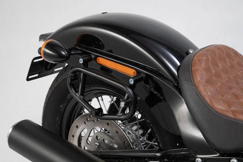 SW-Motech Side Carrier SLC Right Black Harley Dav Softail Str Bob/Standard